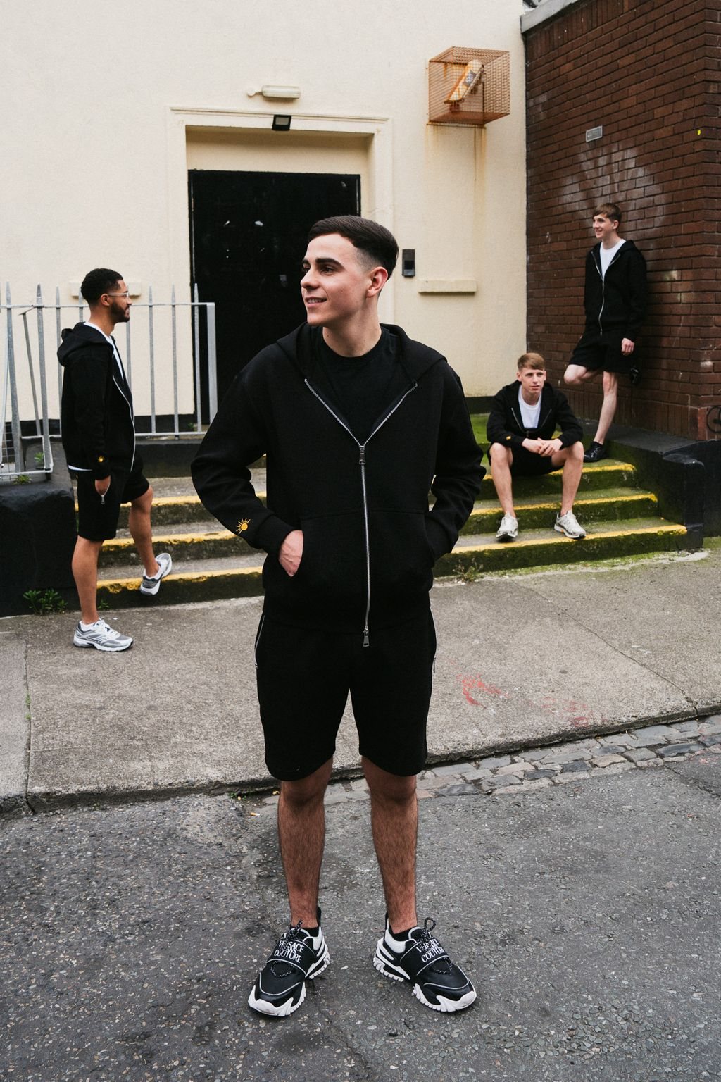 AURUM Jumper and Shorts set in black
